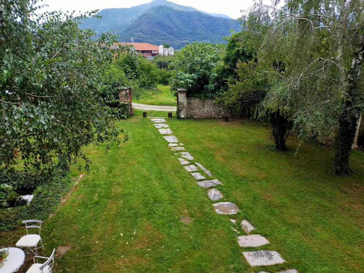 Vila Agriturismo Magnarosa Barge Exteriér fotografie