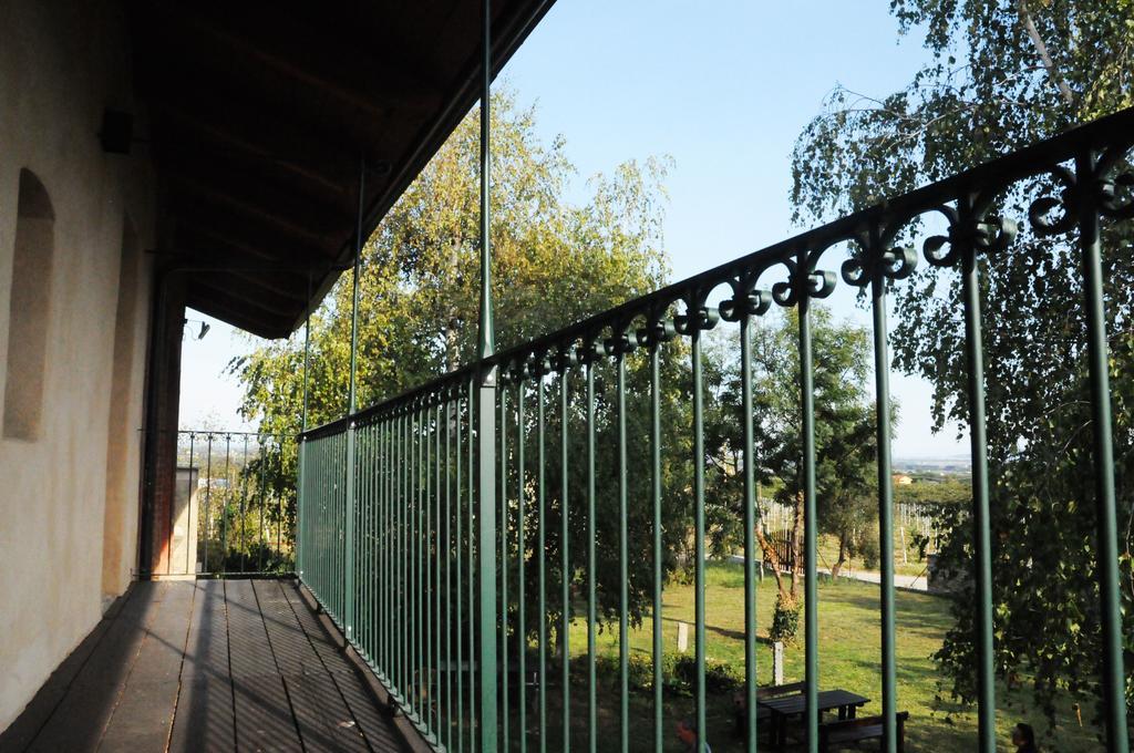 Vila Agriturismo Magnarosa Barge Exteriér fotografie